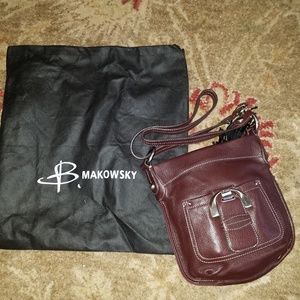 B. Makowsky handbag new without tags